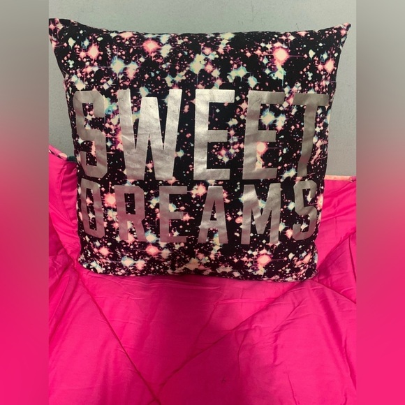 NEW VS PINK GALAXY THROW PILLOW SWEET
DREAMS - Picture 2 of 7